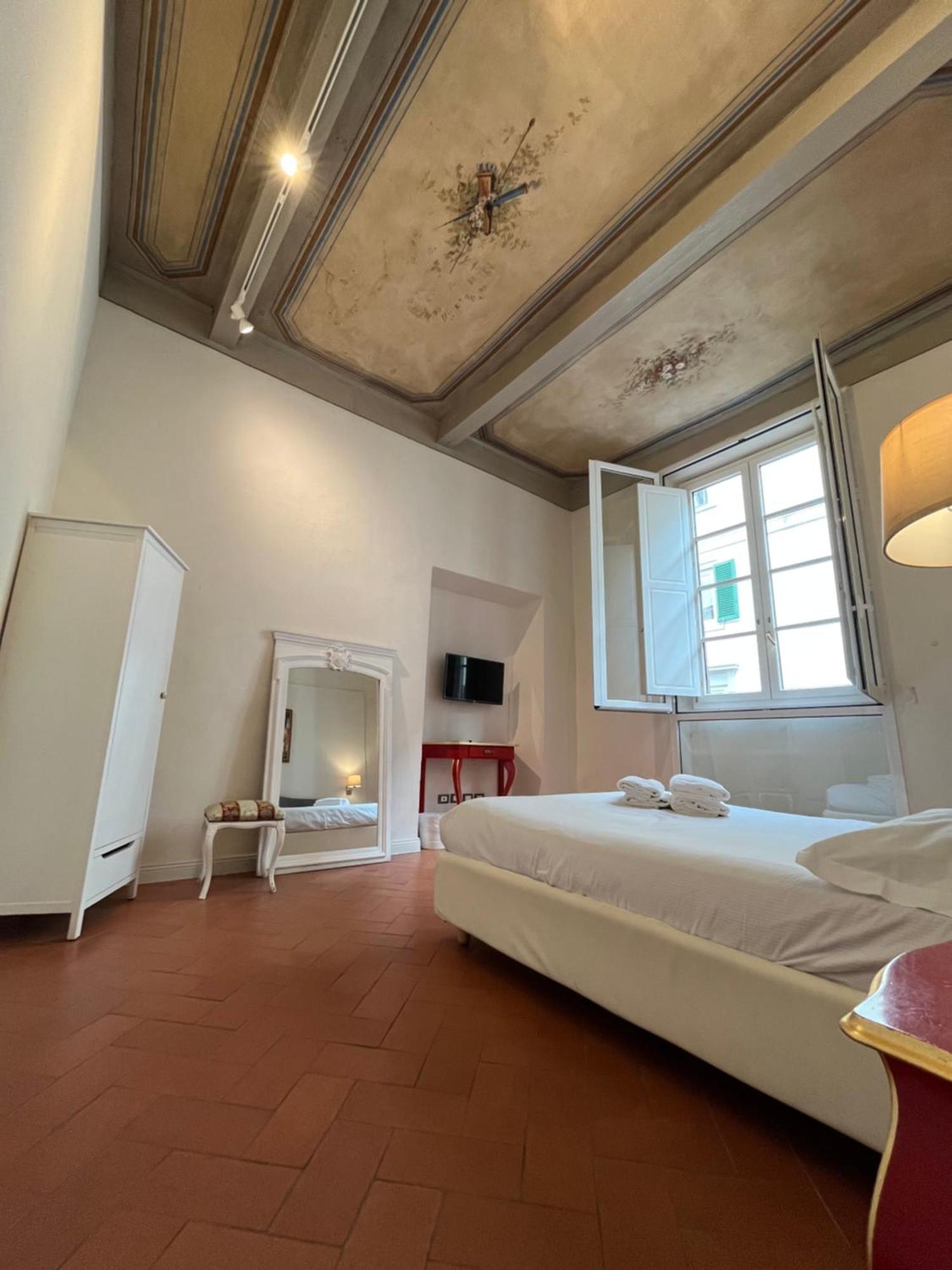 Residenza D'epoca Historia Luxury Boutique Pensión Florencia